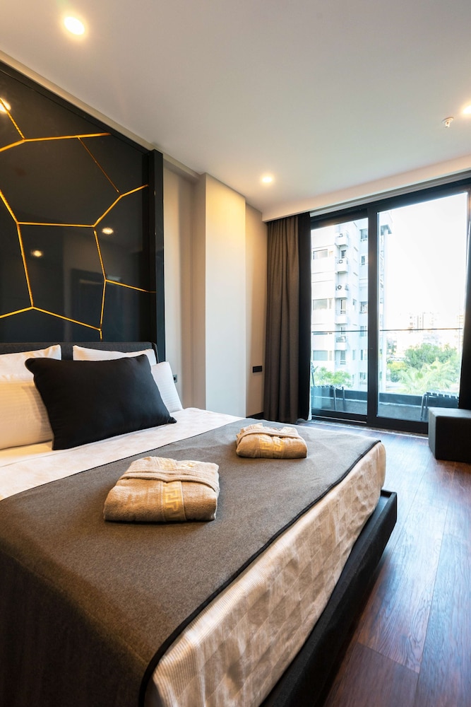 غرفة عائلية بسرير كوين وسرير فردي، Lucky Monkey Hotel 2/10