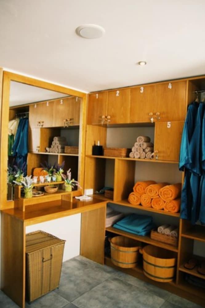 Cordial 1 Hotel & Apartment 59/69