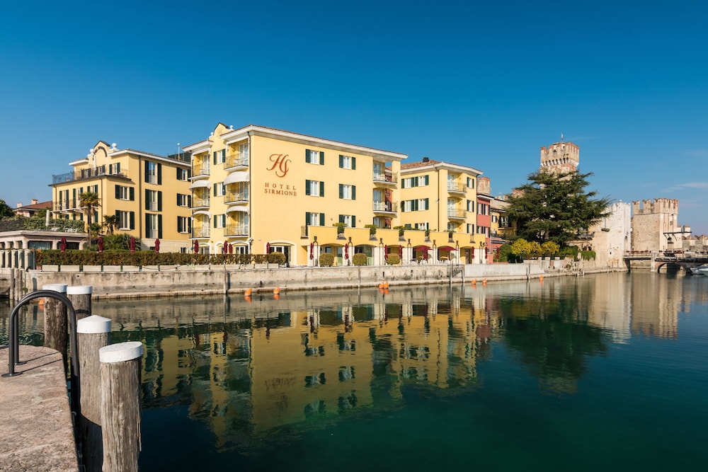 Hotel Sirmione E Promessi Sposi 62/69