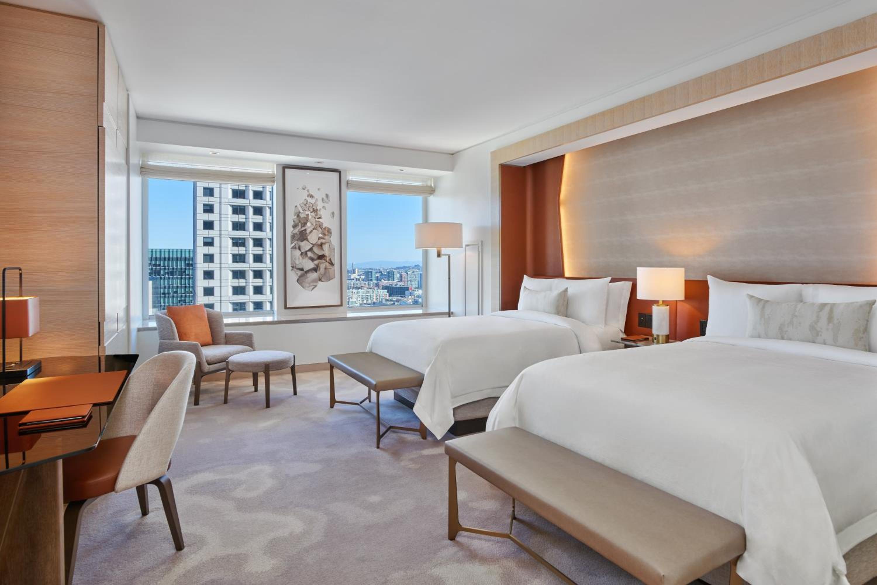 Guest Room, Deluxe, 2 Double Beds