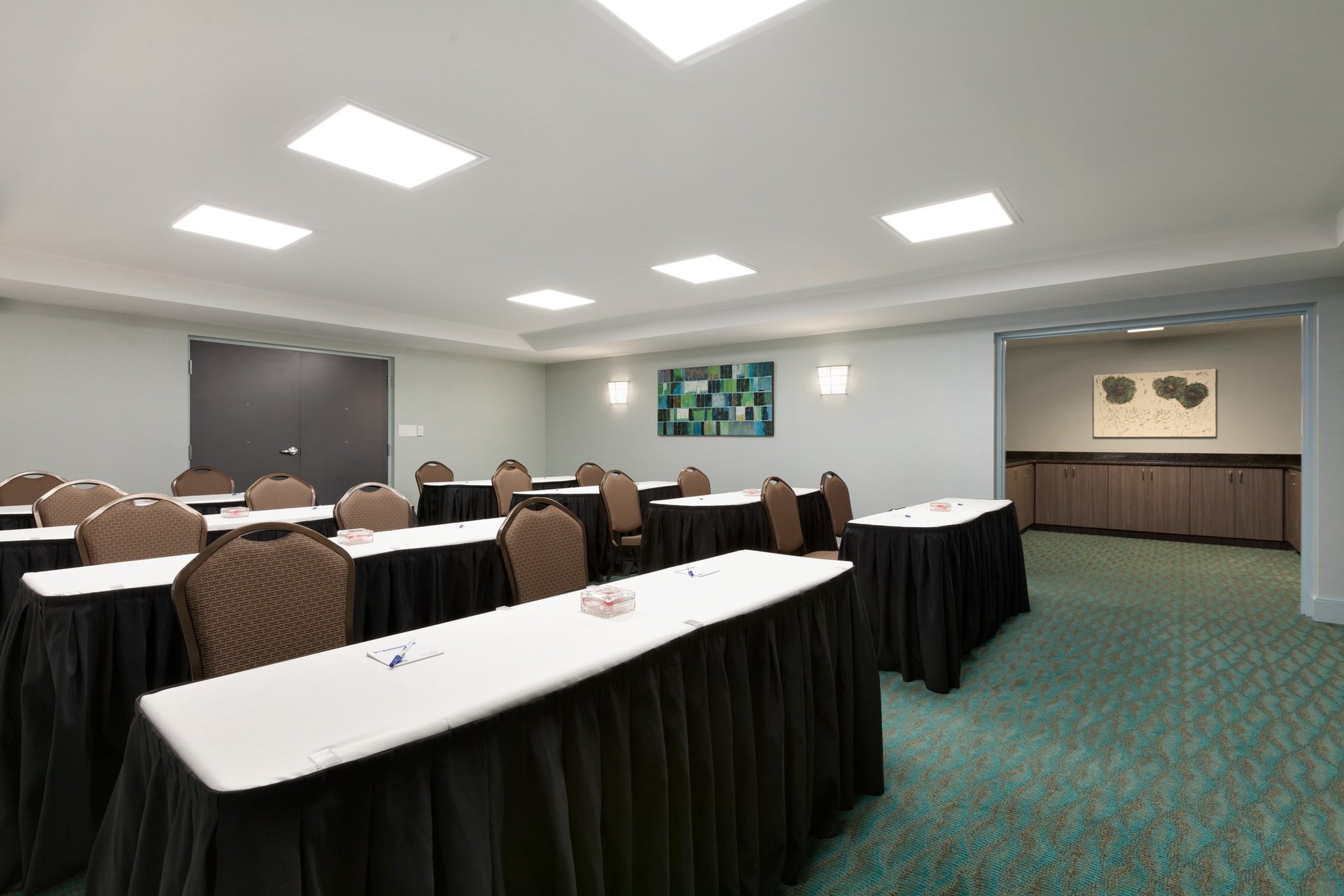 Holiday Inn Express Williamsburg North 64/71