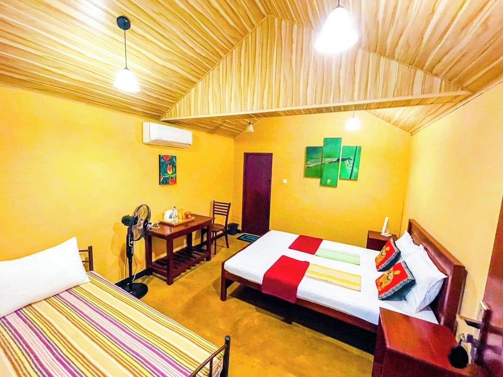 Niyagala Lodge 20/50