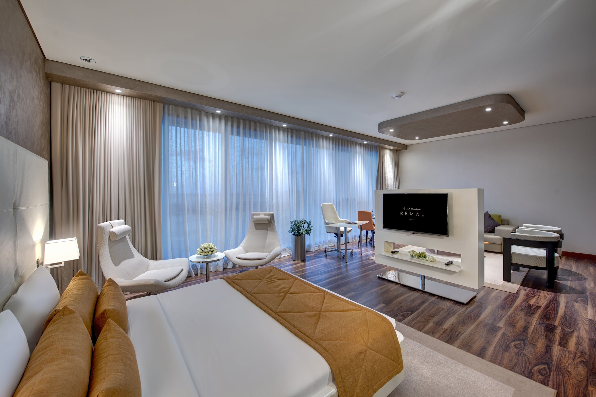 remal hotel al dhannah