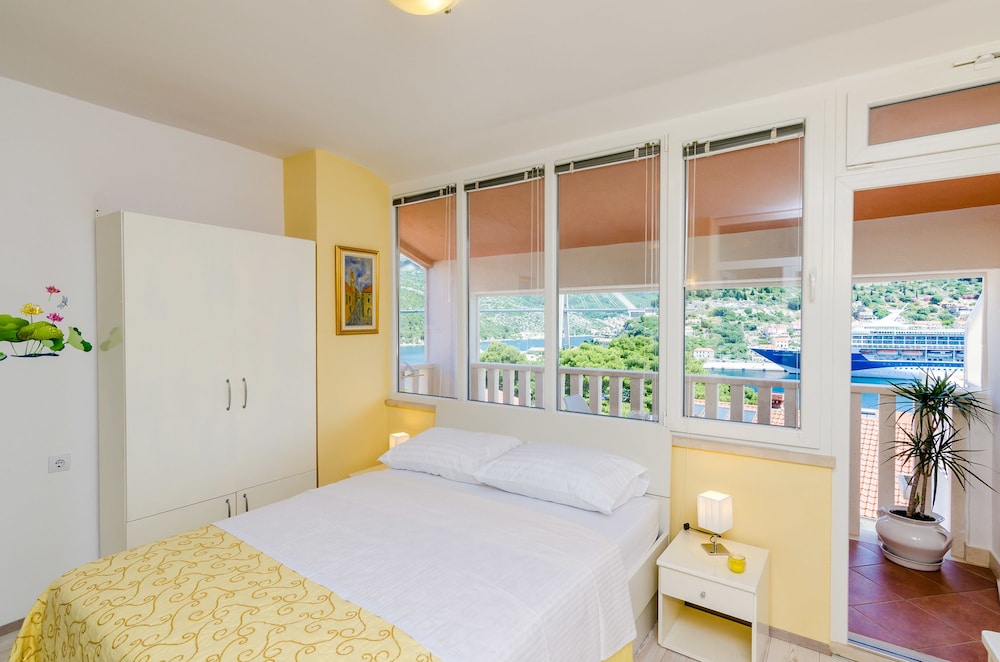 Guest House Avdic 14/41