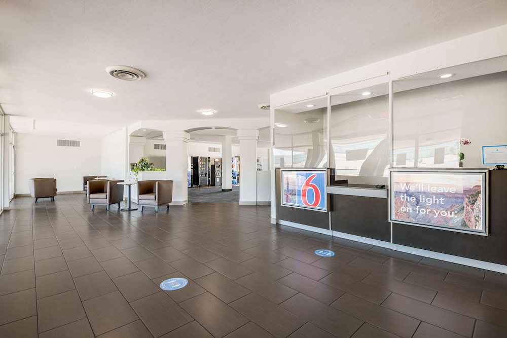 Motel6 Tucson, AZ- Downtown 11/53