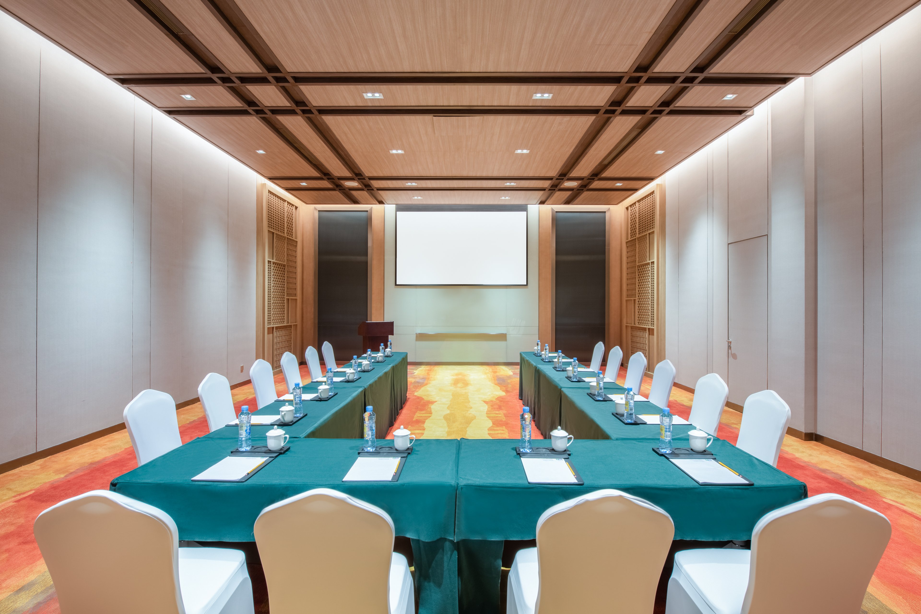 Holiday Inn Resort Yichun Mingyue Mountain 27/38