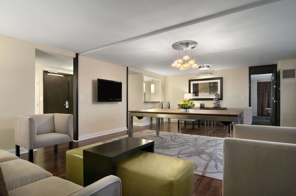 Hilton Atlanta Airport 38/70