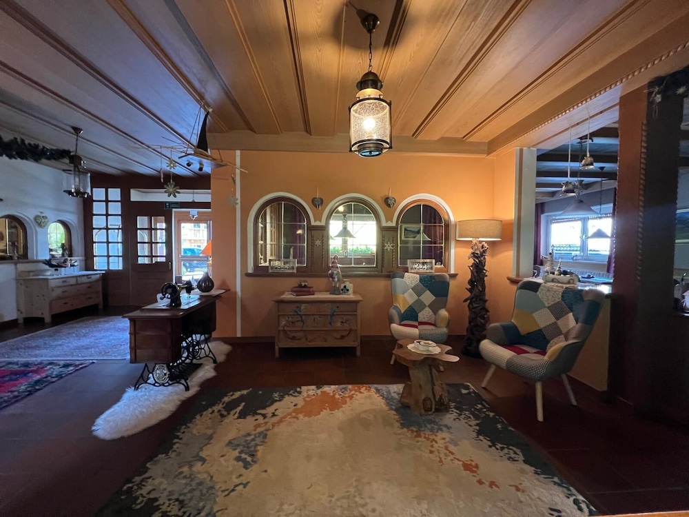 HOTEL AZOLA 34/50