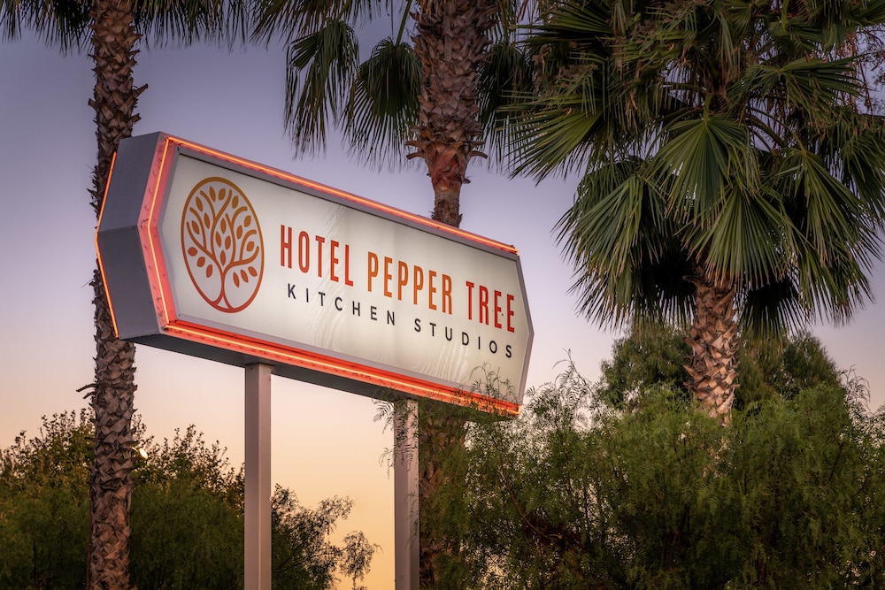 Hotel Pepper Tree Boutique Kitchen Studios Anaheim 2/68