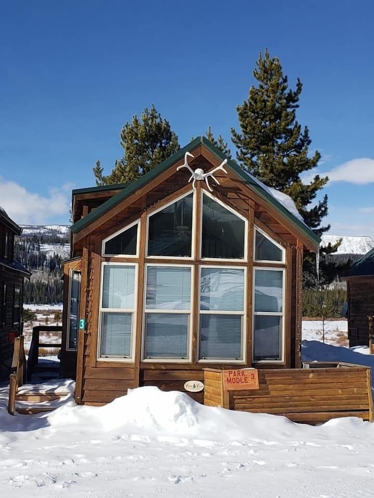 Lava Mountain Lodge 11/69