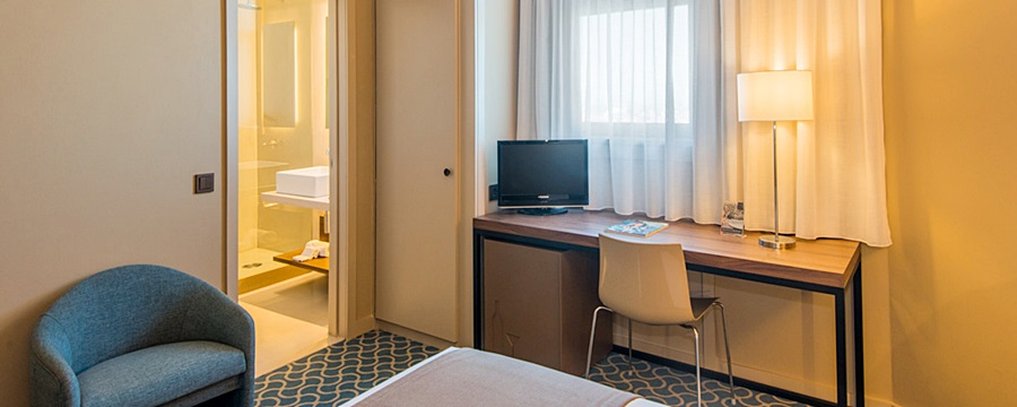 Hotel Dom Henrique Downtown 39/41
