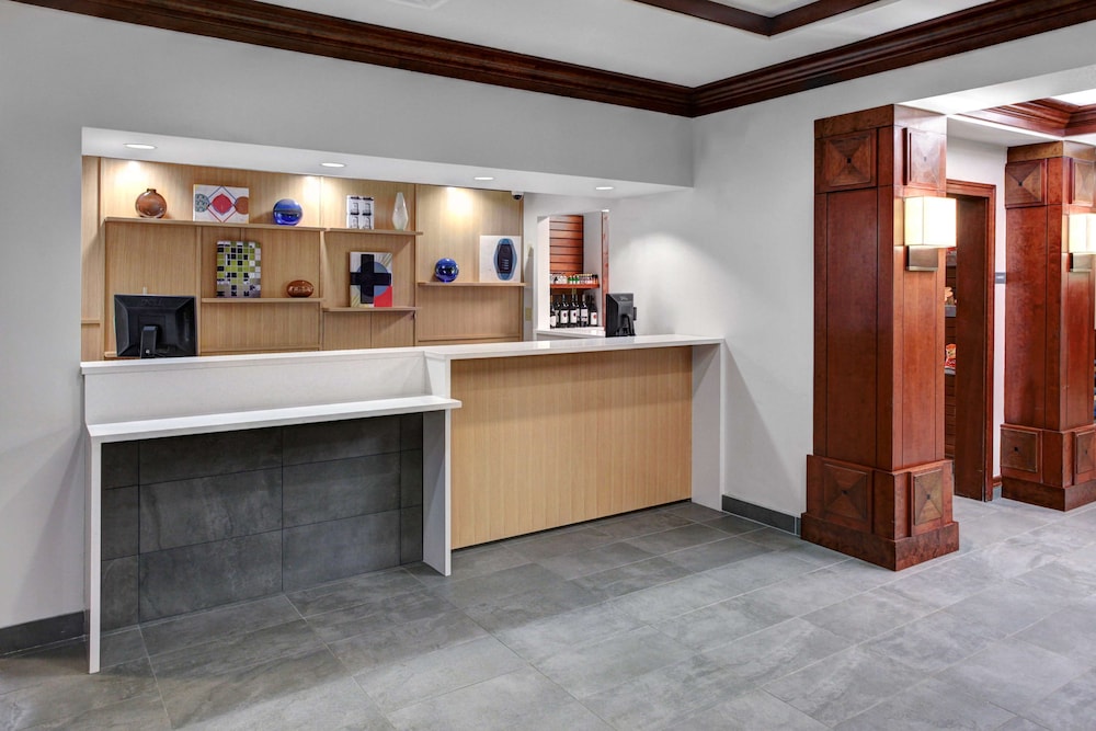 HYATT HOUSE MORRISTOWN 7/77