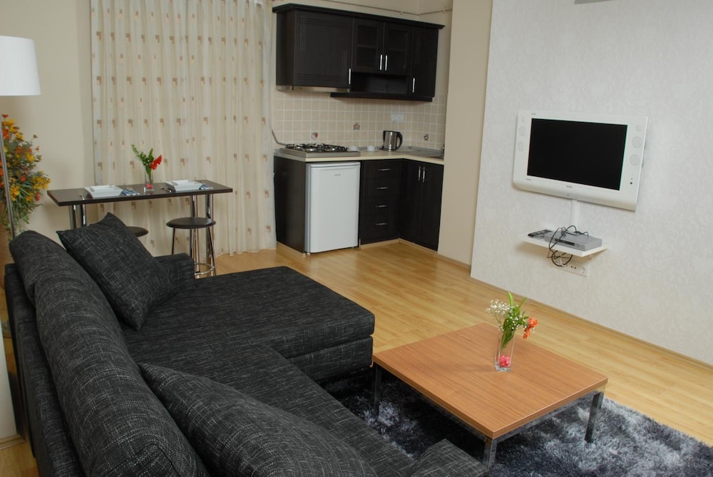 Airport Residence Kurtkoy 39/50