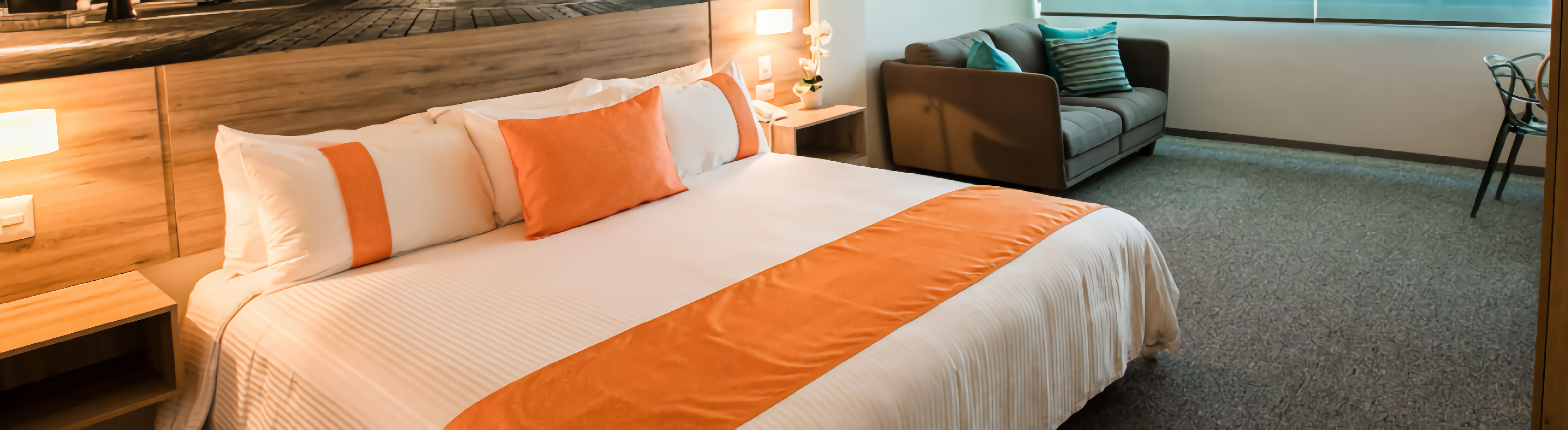Deluxe, Double Bed
