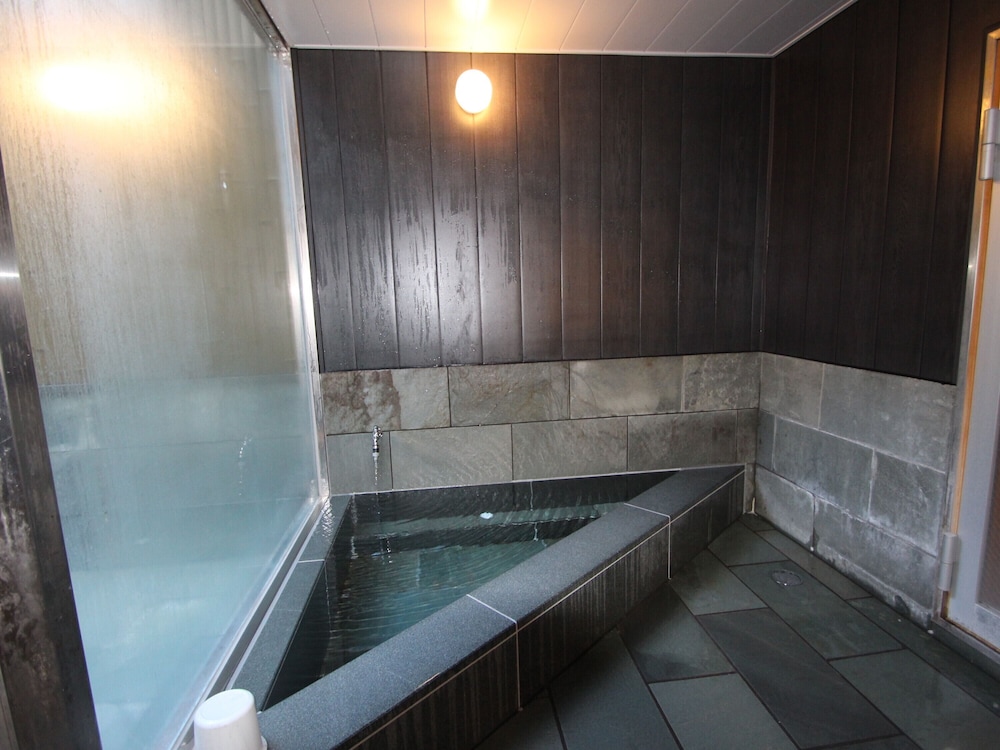 Apa Hotel Toyama Ekimae 23/42
