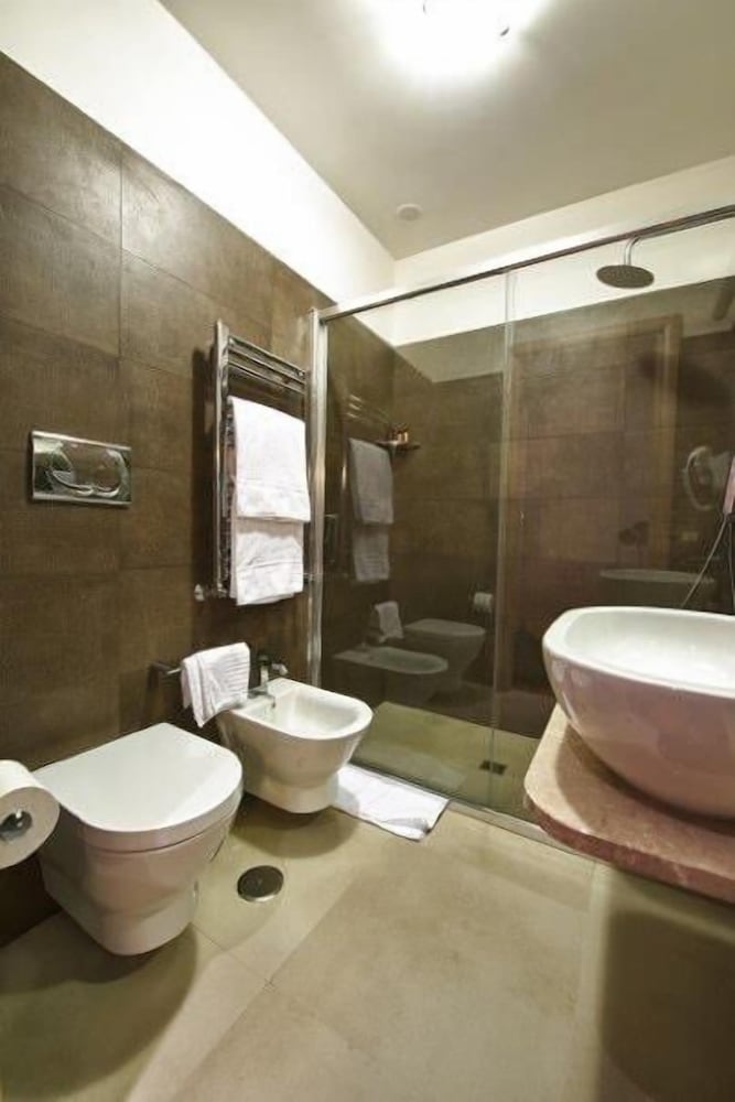 Boutique Rome Inn 19/22