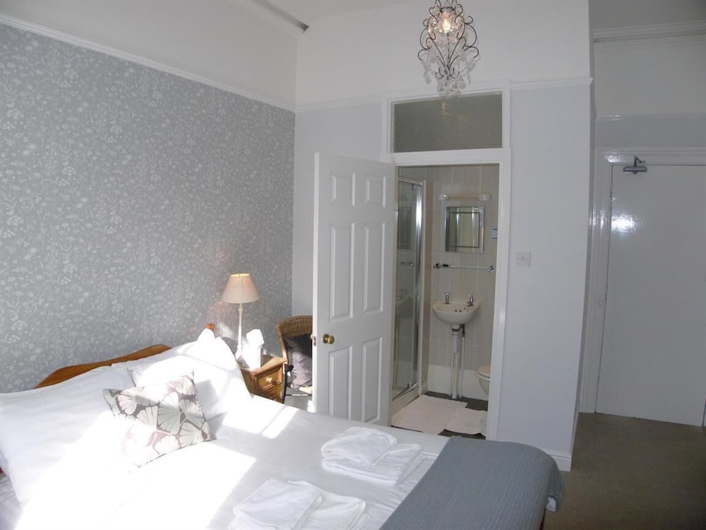 Beach House Hotel - Guest house 19/32