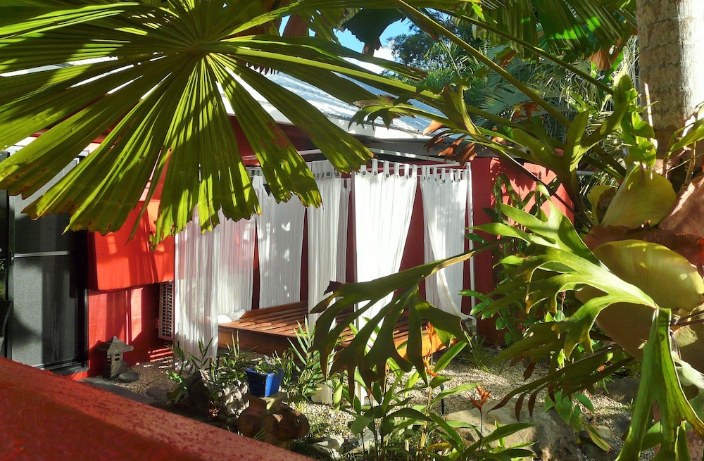 Mai Tai Resort 2/58