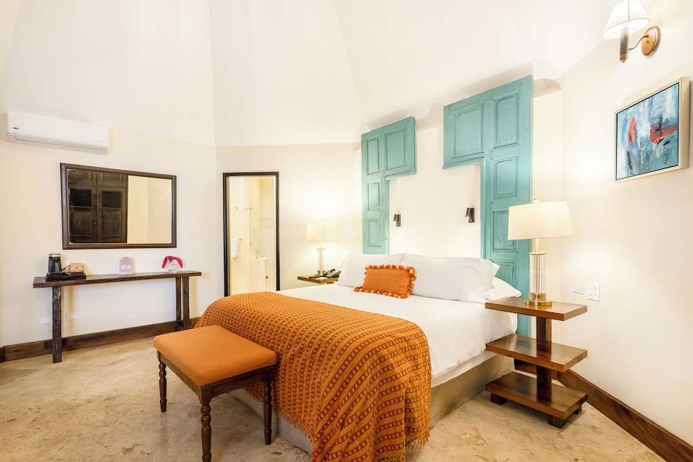 Pensativo House Hotel(formerly Casa Rosal Hotel Boutique) 46/64