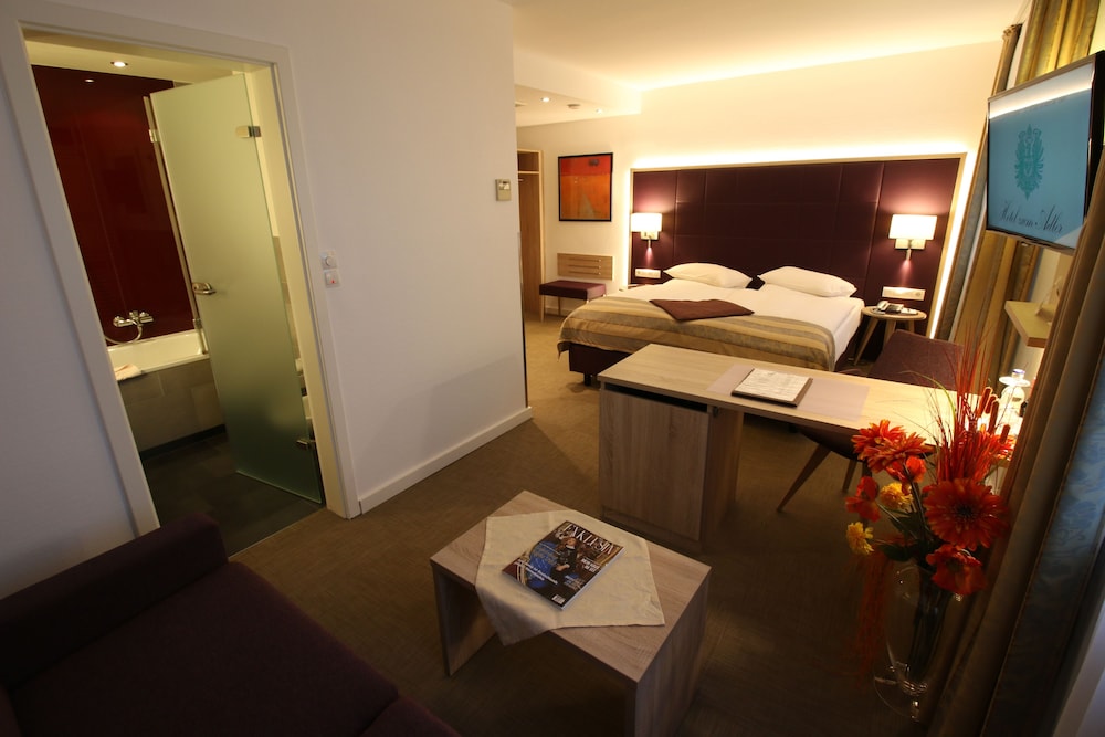 Hotel zum Adler 31/33