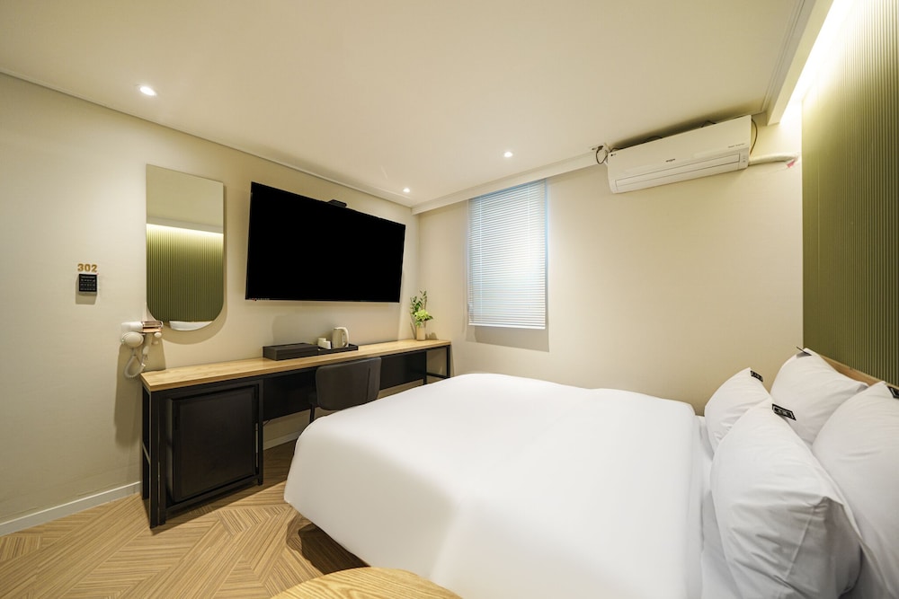 Hotel Ohoo 9/17