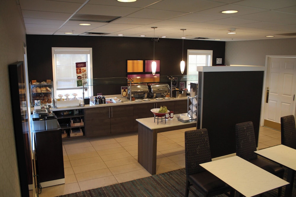Residence Inn Rocky Mount 26/37