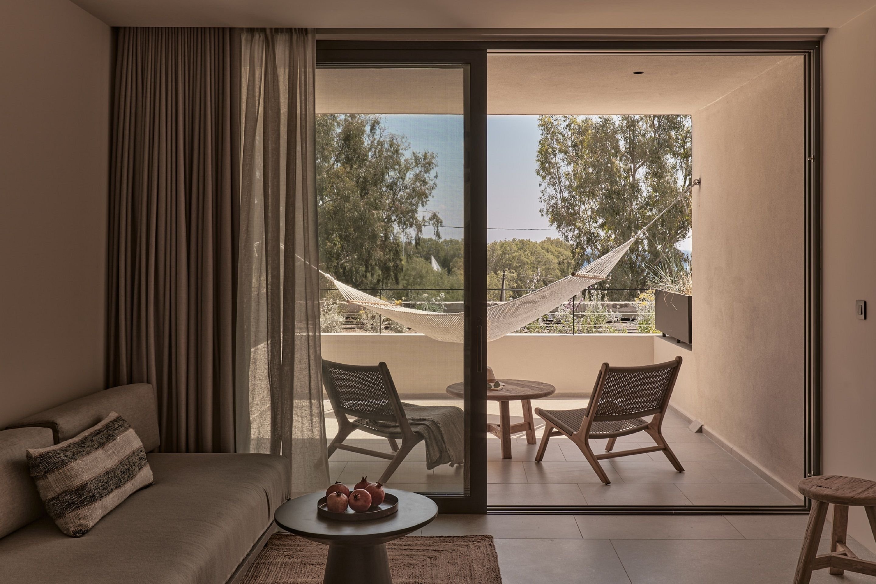 Theros All Suite Hotel 63/84