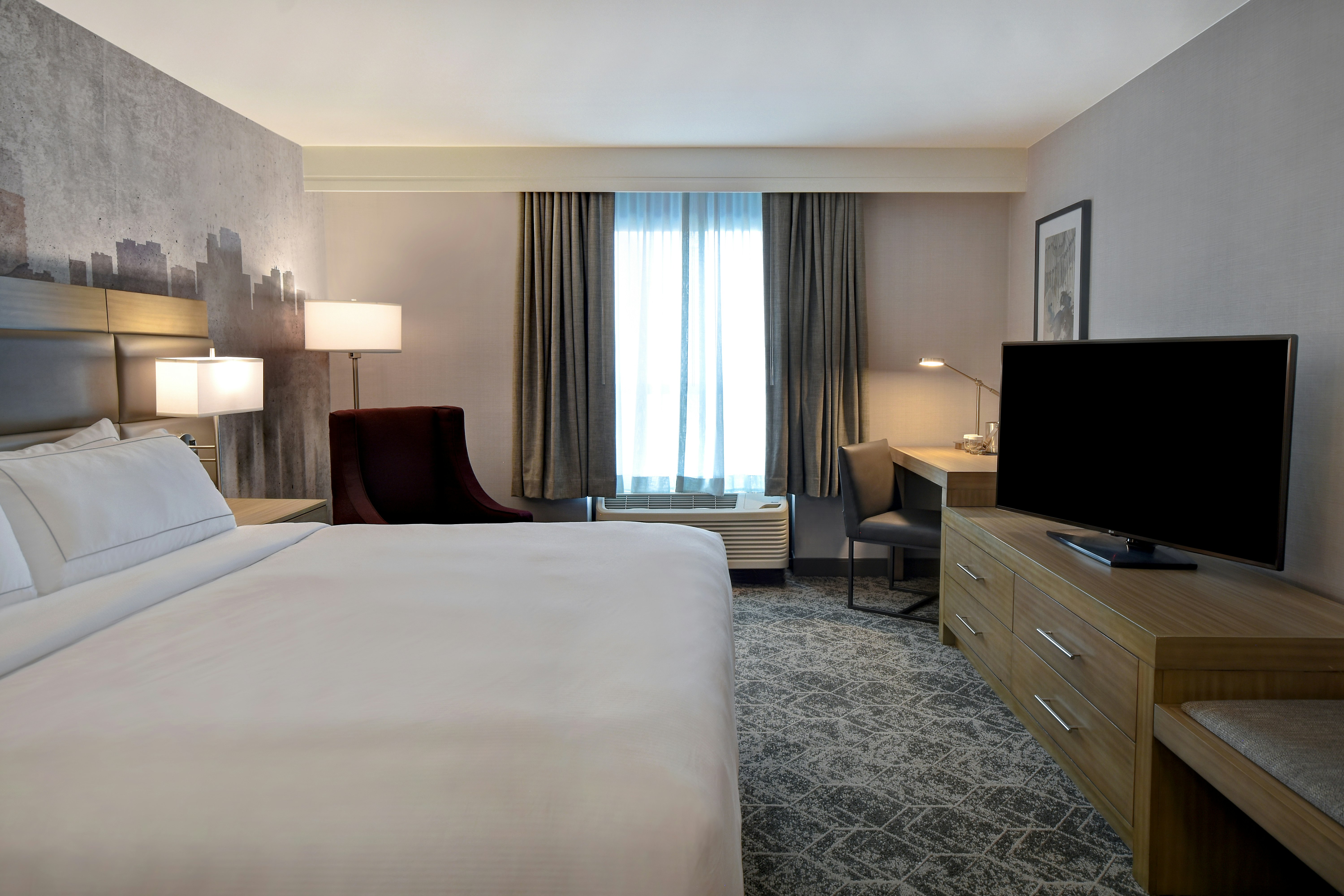 ROOM, KING BED