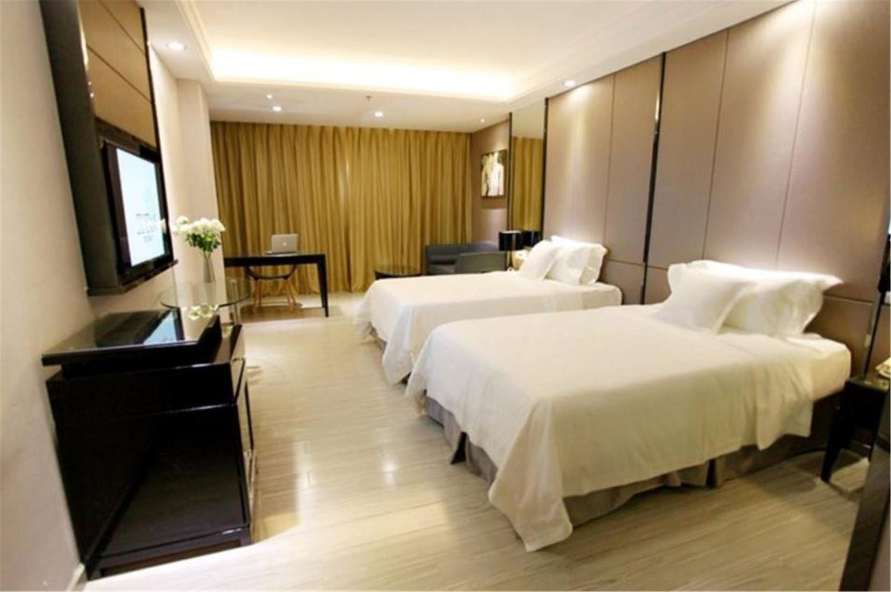 Ramada by Wyndham Meizhou 12/40