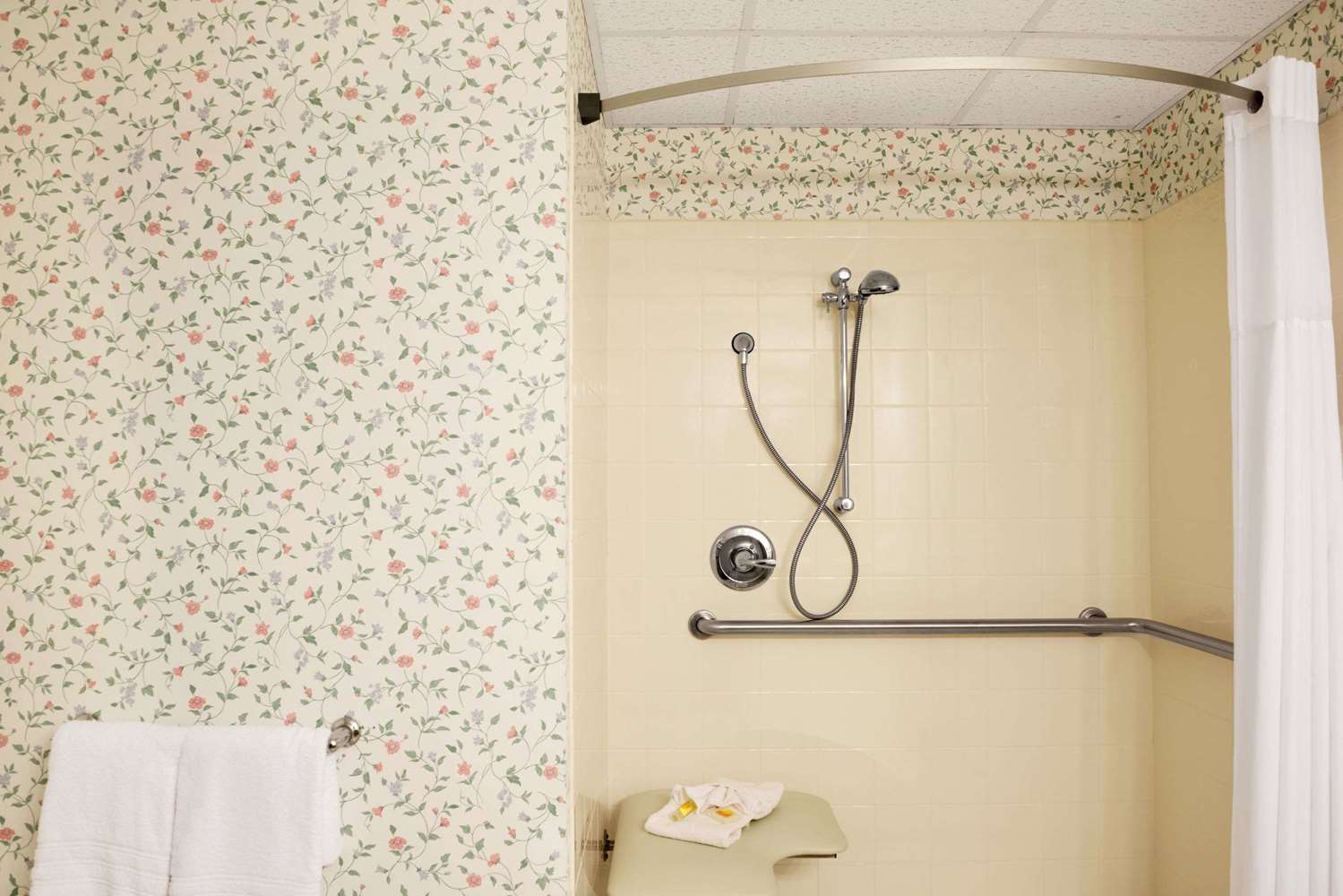 Days Inn by Wyndham Grayling 10/10