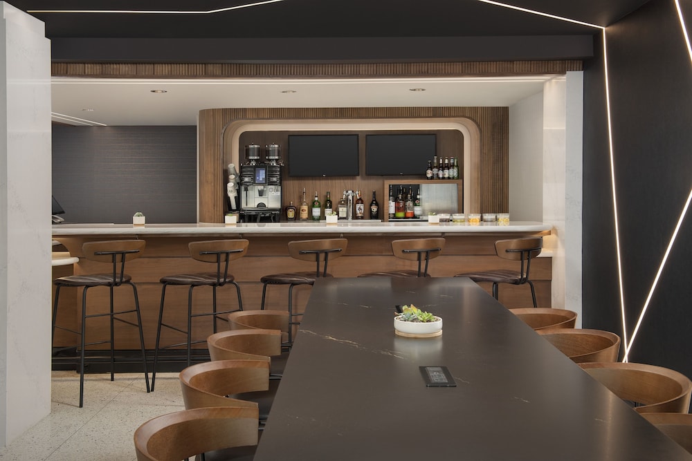 Courtyard by Marriott Washington, DC Dupont Circle 9/43