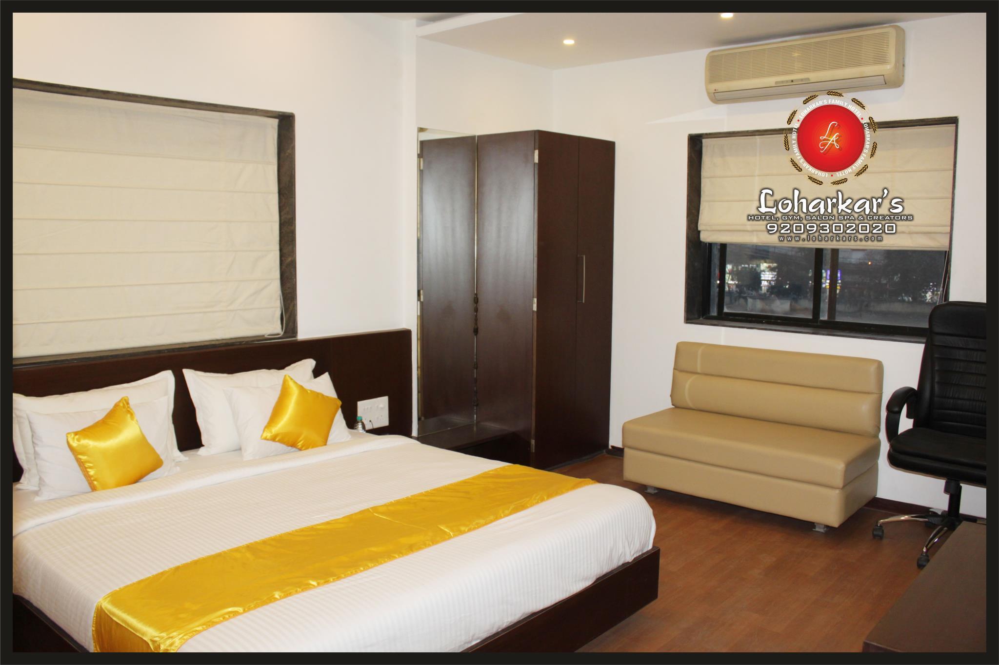 Oyo 5408 Loharkar's Family Hotel 16/34