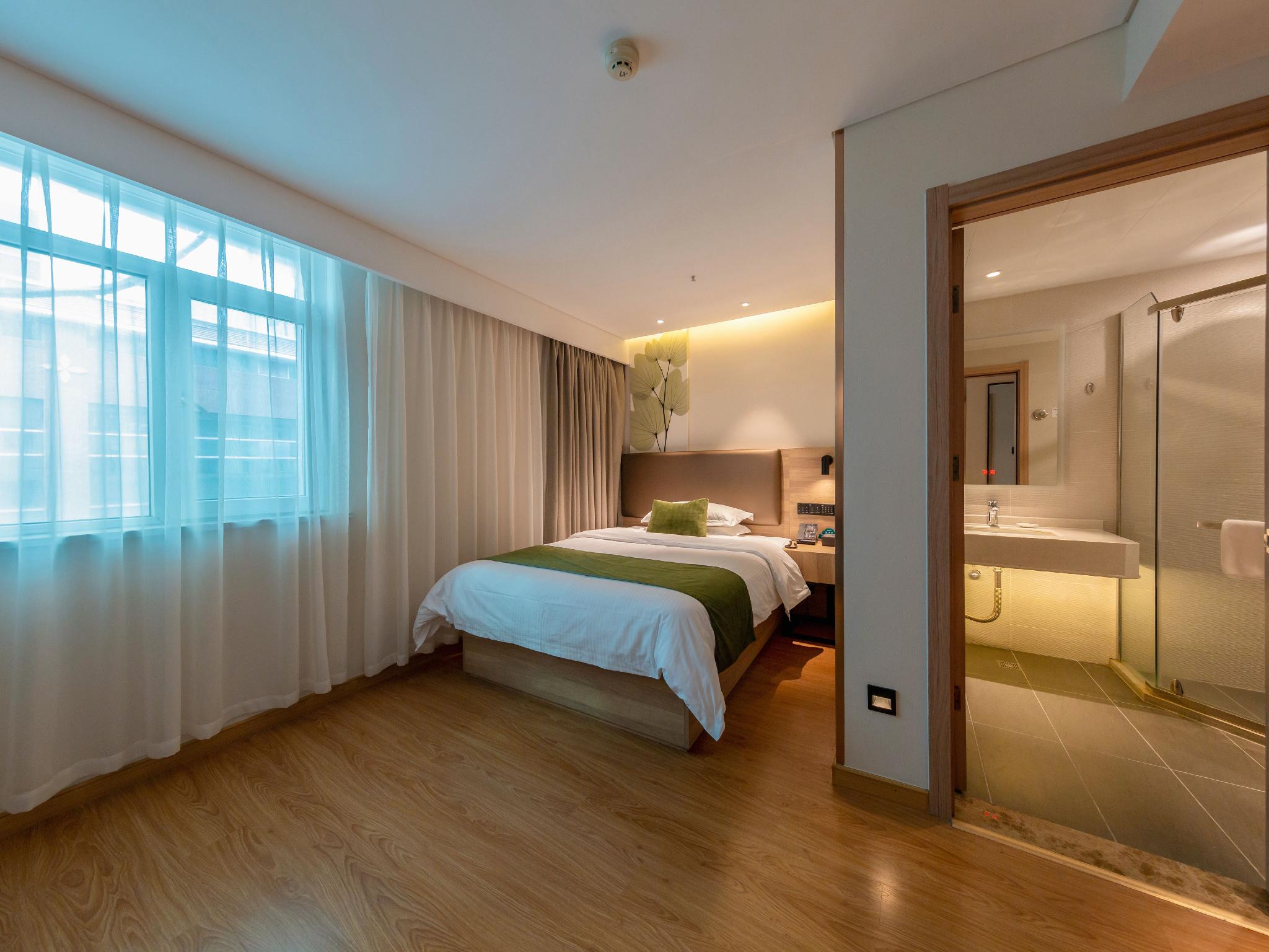 GUEST ROOM, DOUBLE BED