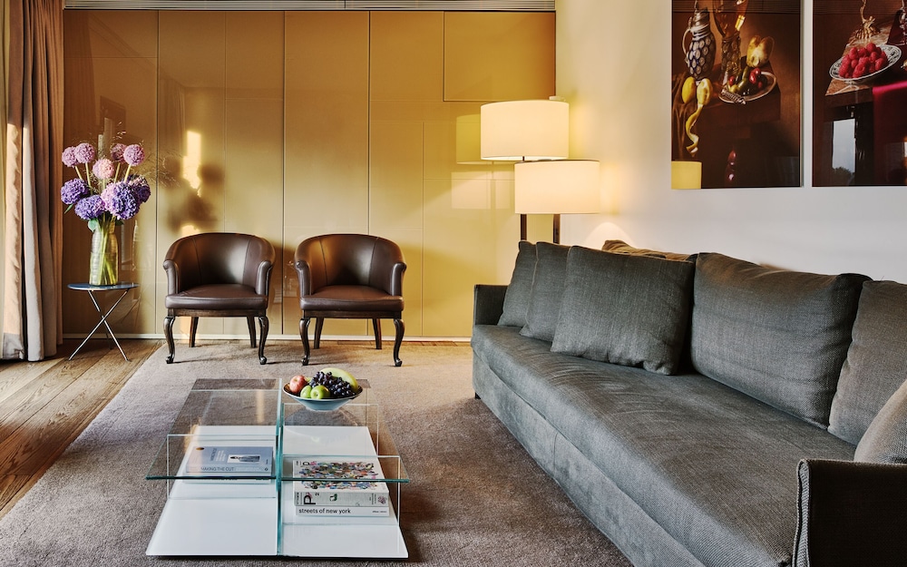 Mandarin Oriental Conservatorium, Amsterdam 57/83