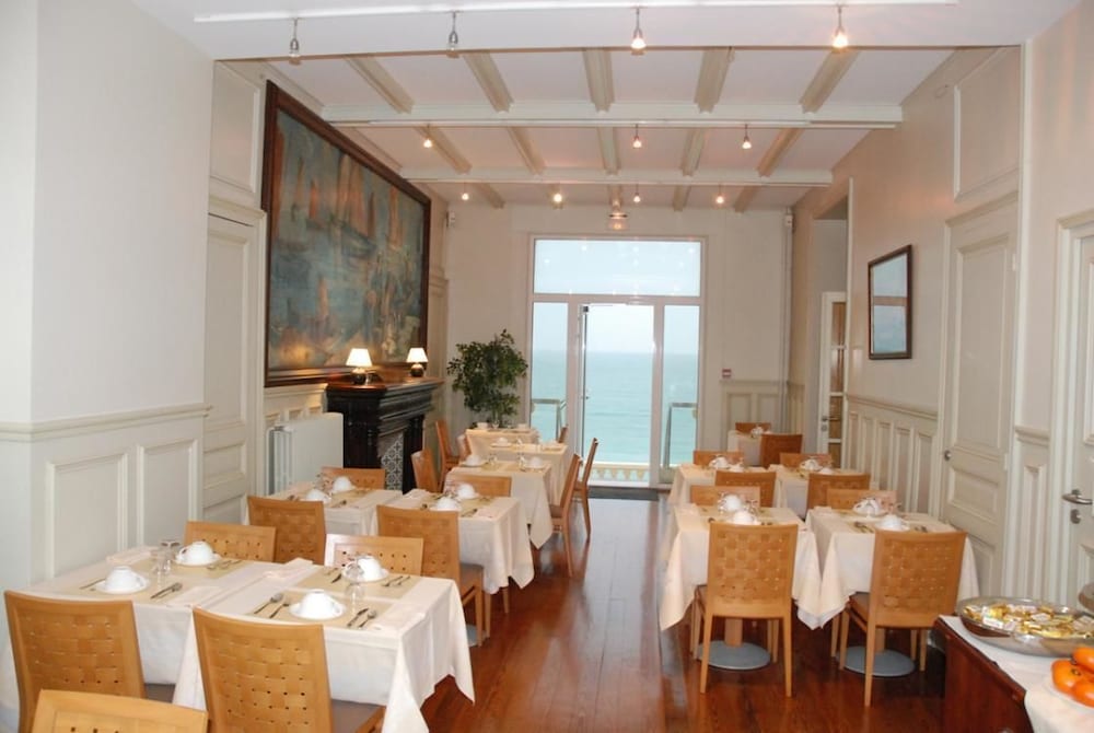 ALBA HOTEL 15/25