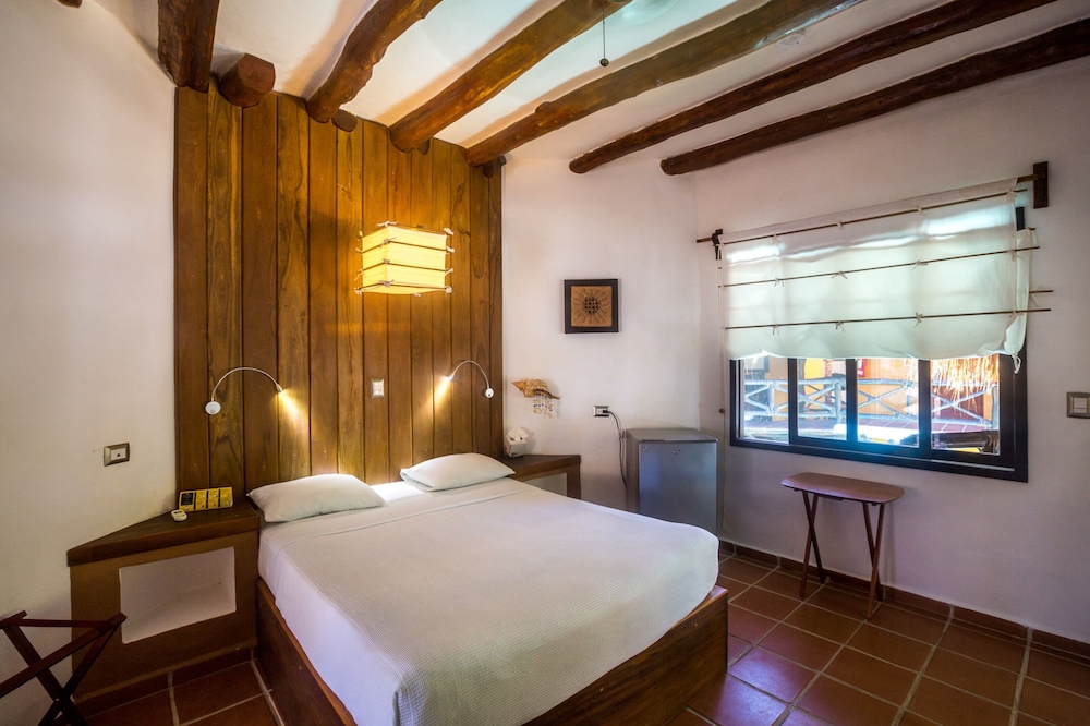 Premier, King Bed, Ocean View