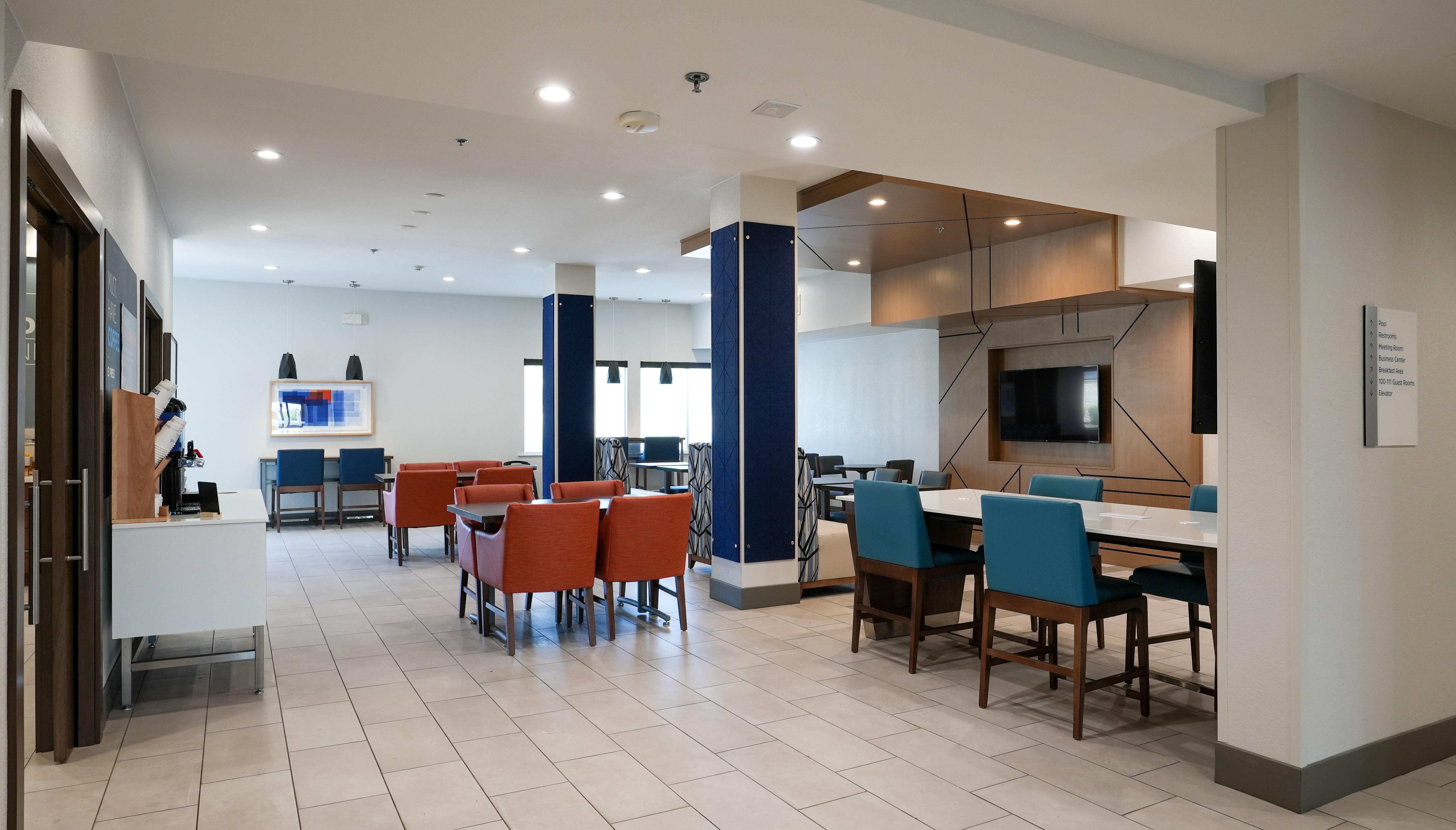 Holiday Inn Express Hotel And Suites Cedar Hill 57/69