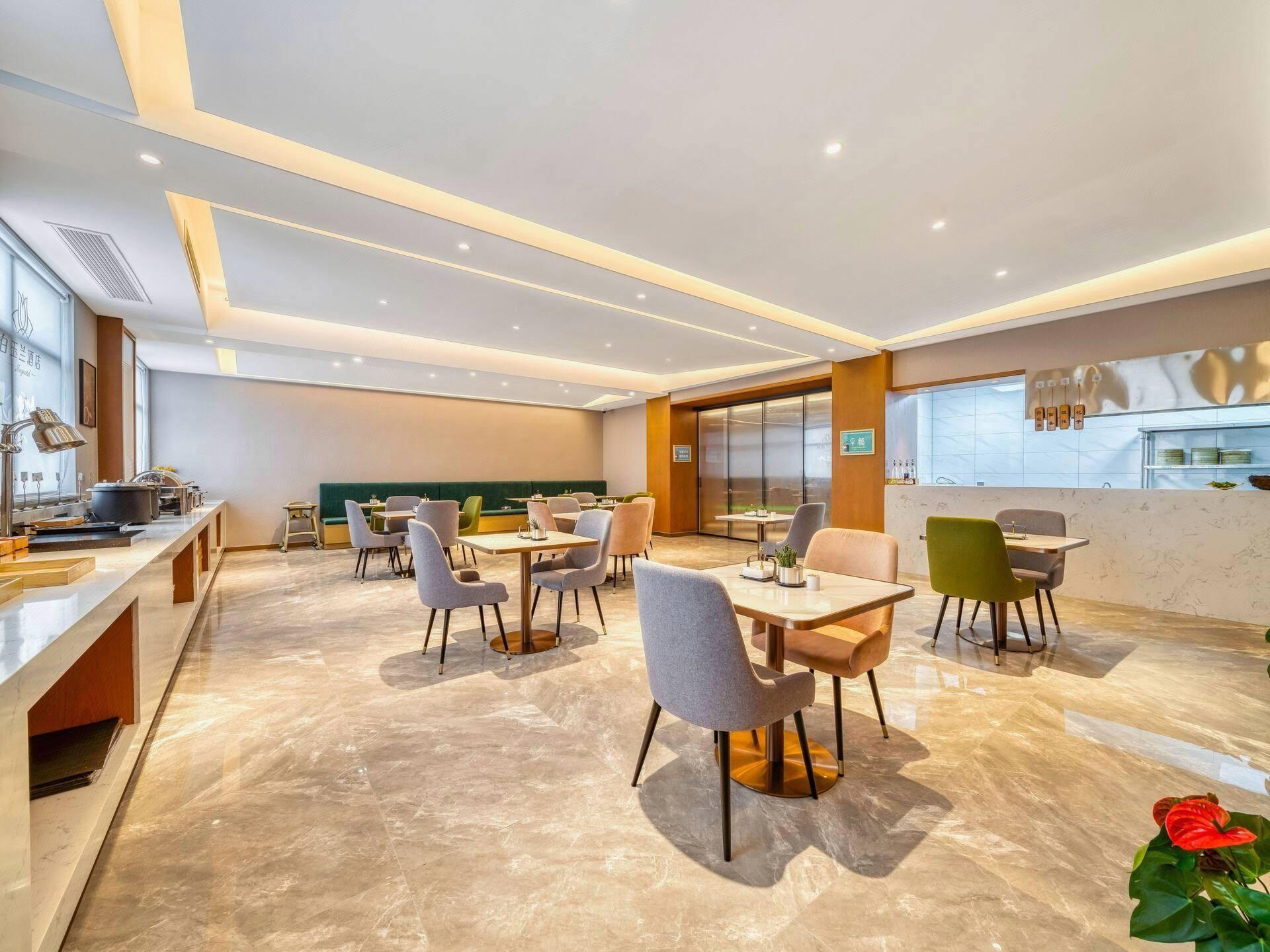 Magnotel Hotel (Shanghai Fengxian Xinsiping Highway) 42/56