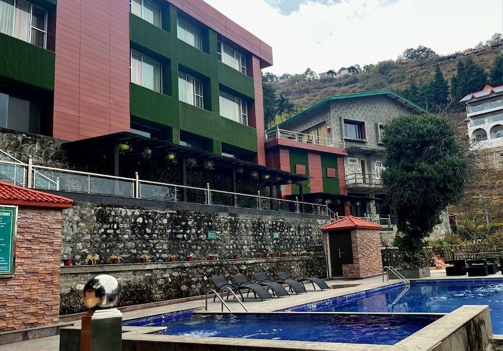 Aamari Resorts 44/51