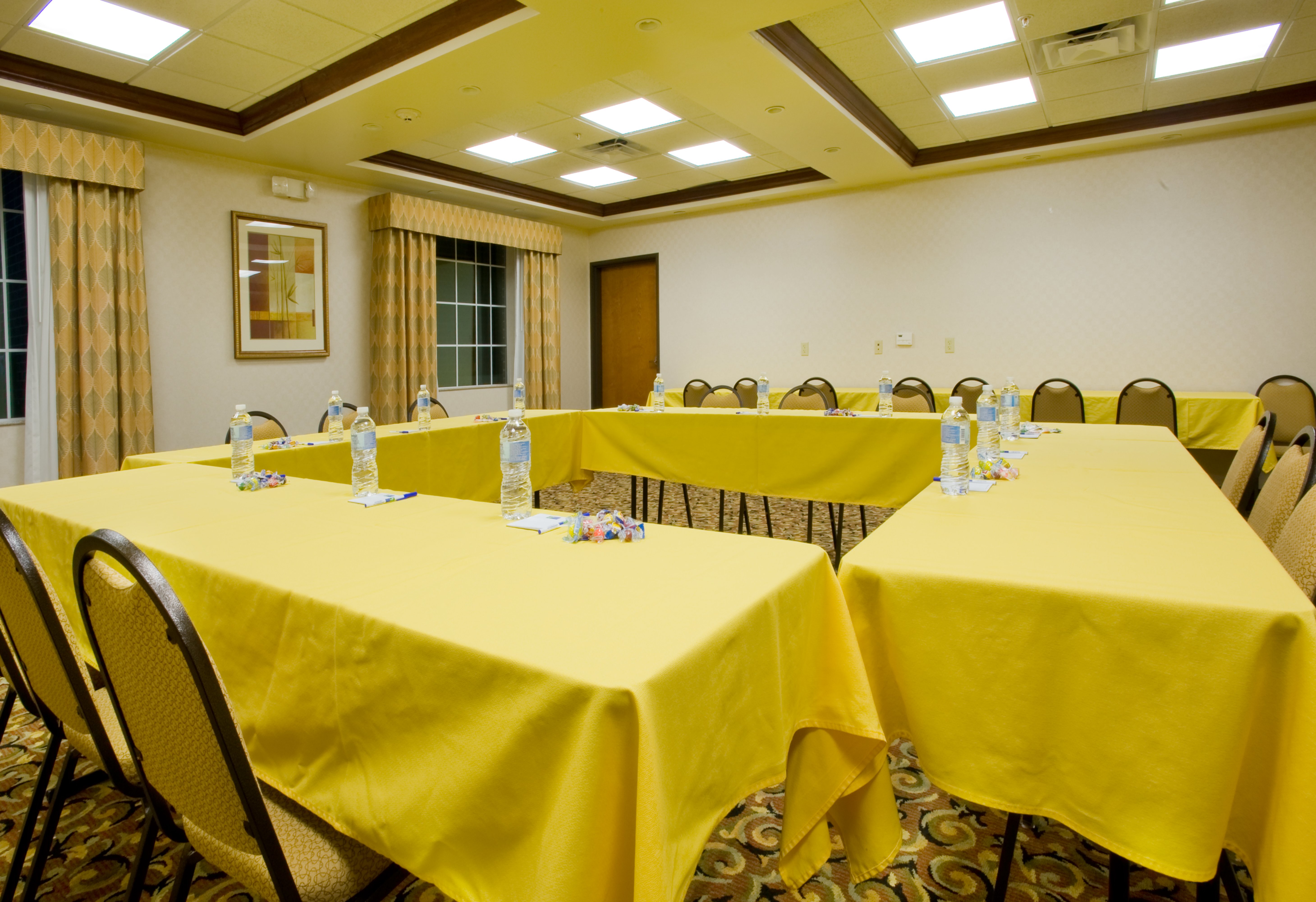 Holiday Inn Express Suites Levelland 35/46