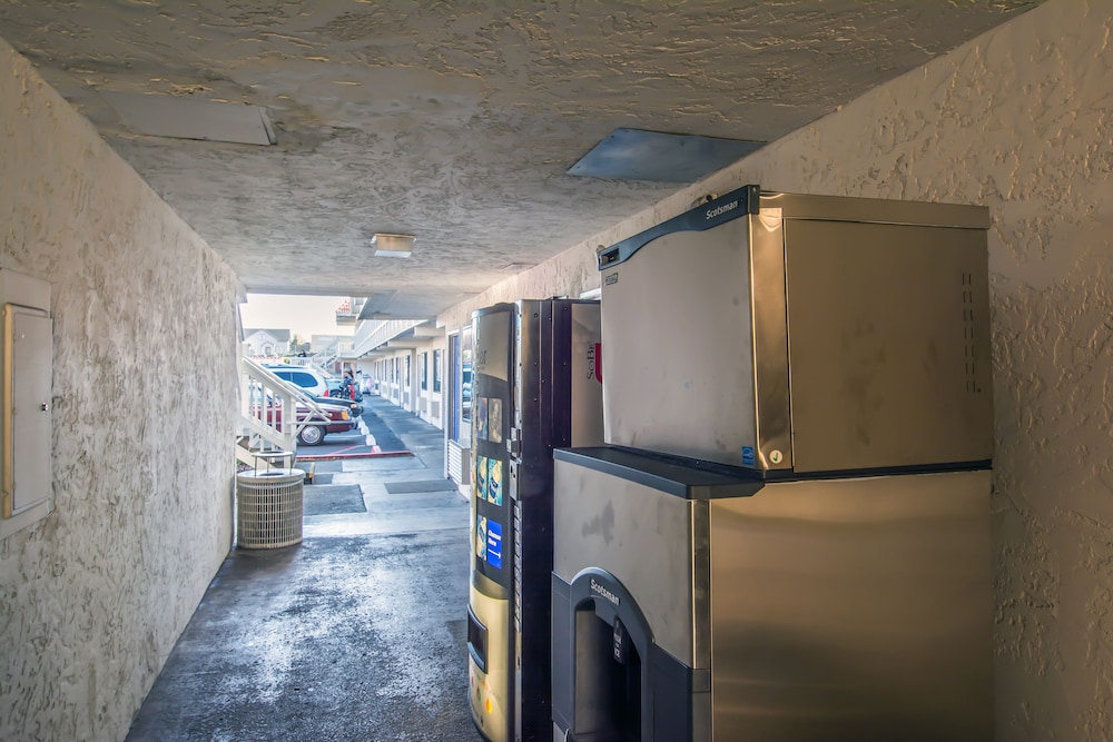 Motel6 Eureka, CA – Redwood Coast 9/60
