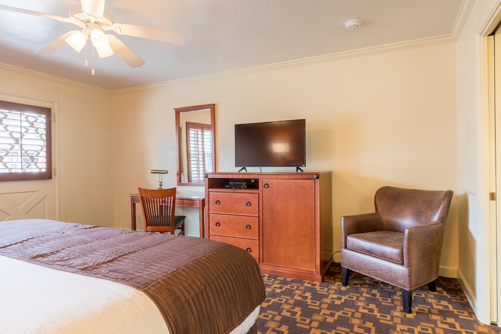 Brisas Del Mar Inn At The Beach 23/46