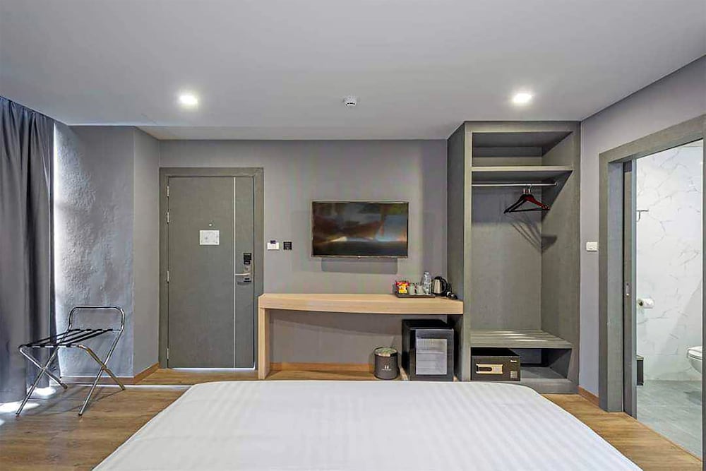 Hyde Park Hotel Bangkok 13/50