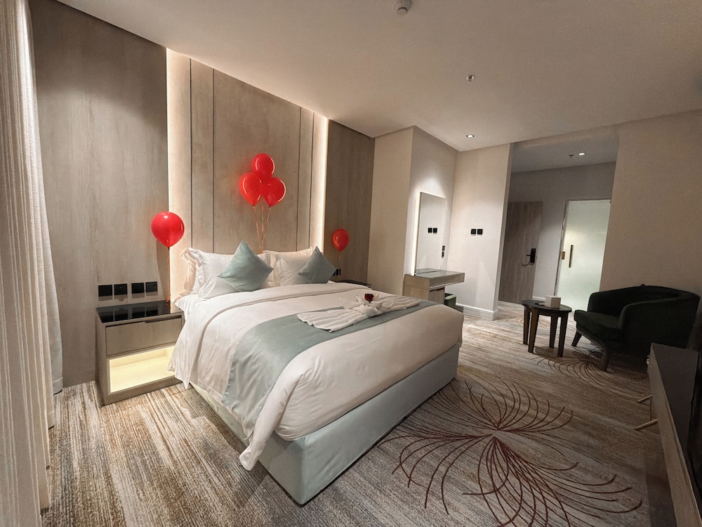 Rose Garden Hotel 27/50