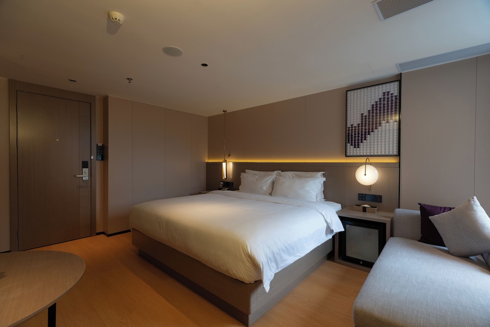 Lavande Hotel Guangzhou Taiguhui Square Shipaiqiao Metro Station 23/54