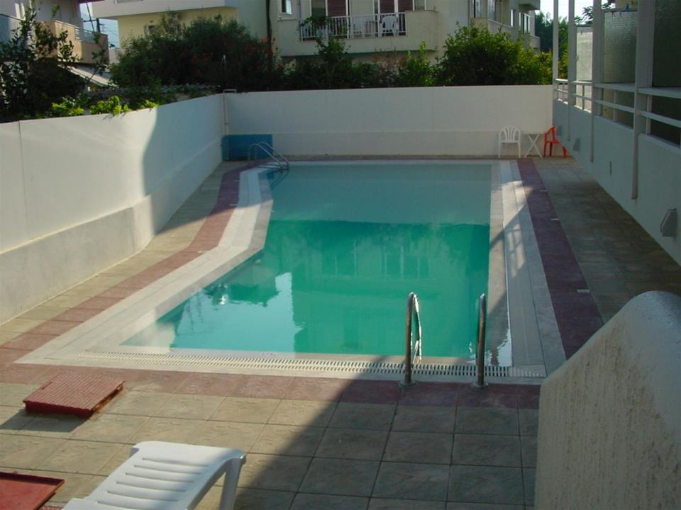 Theonia Hotel 28/35