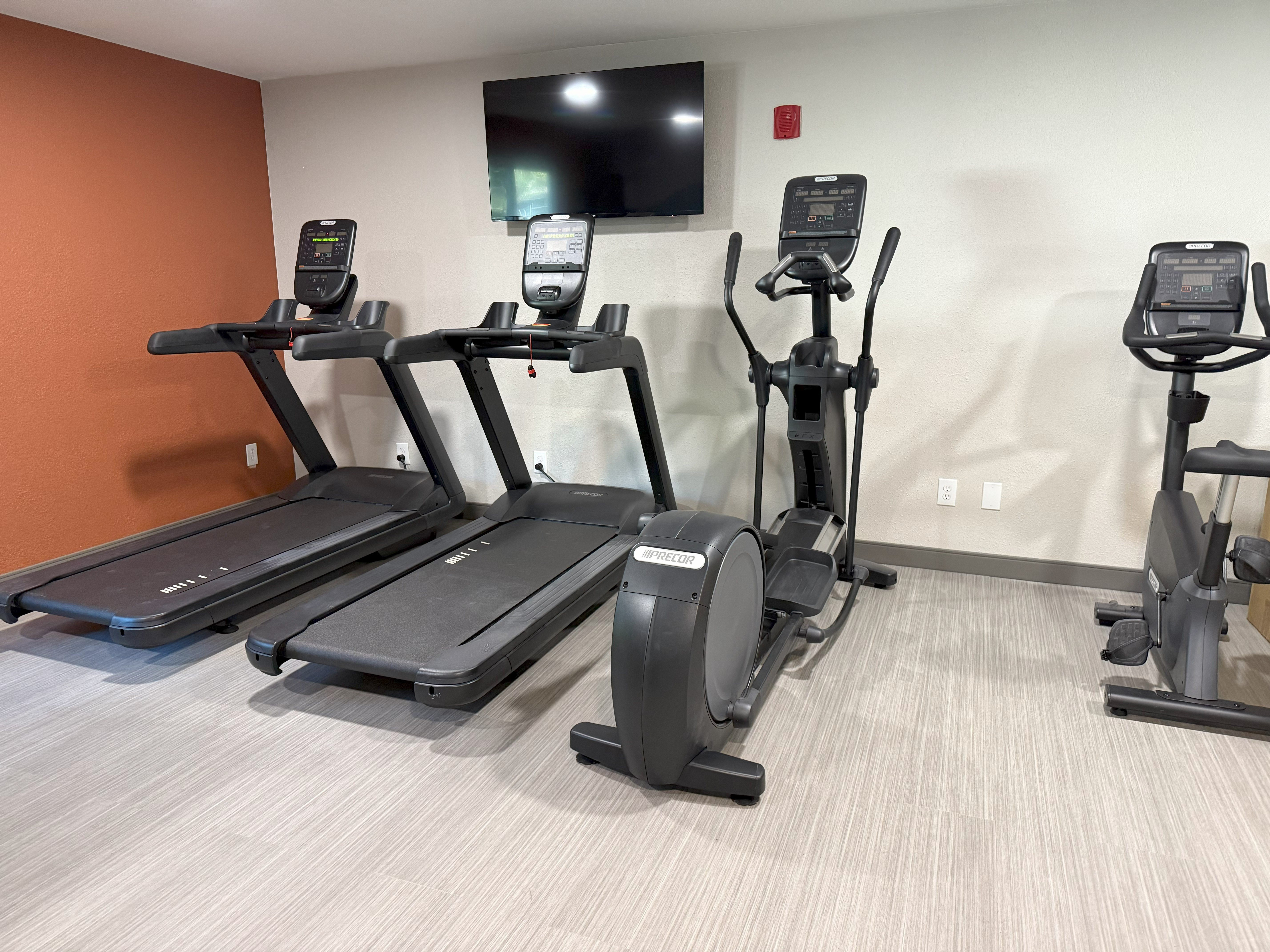 Candlewood Suites Jacksonville Southpoint by IHG 42/70