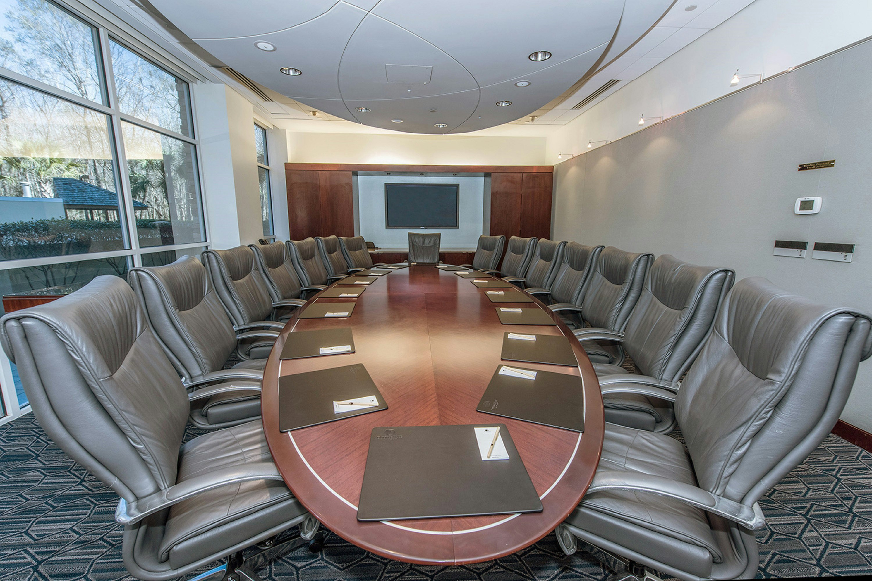 Doubletree By Hilton North Charleston Convention Center 28/32