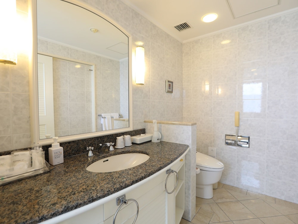 Wishton Hotel Yukari 23/65