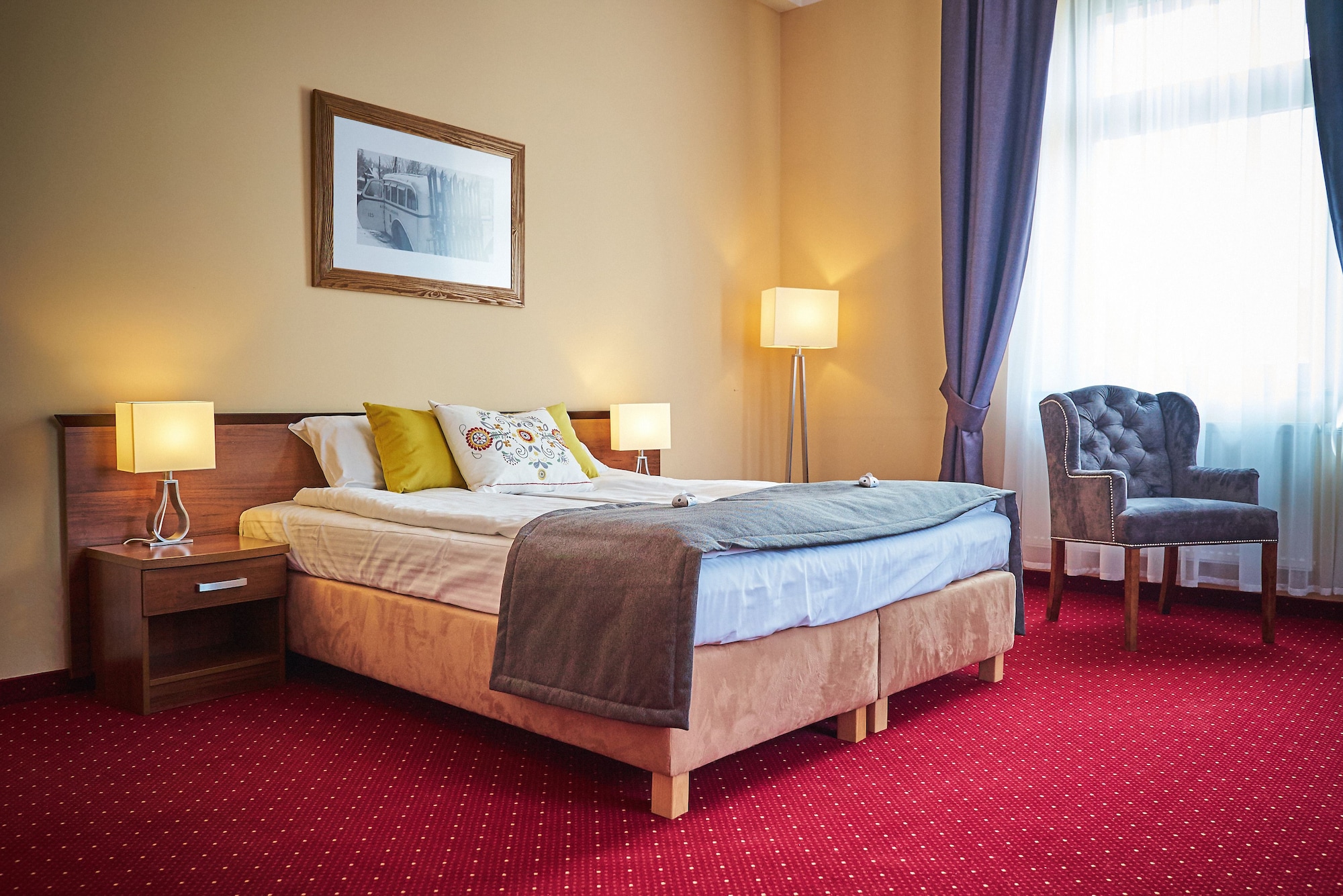1 BEDROOM, DELUXE, TRIPLE, SOFA, LIVING AREA